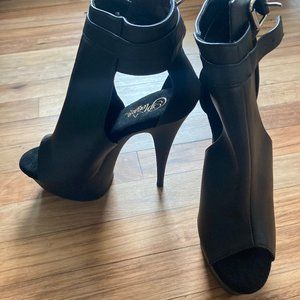 Pleaser Delight-600-10 Women's Size 9
